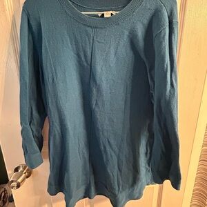 Women's Blue Sweater Top